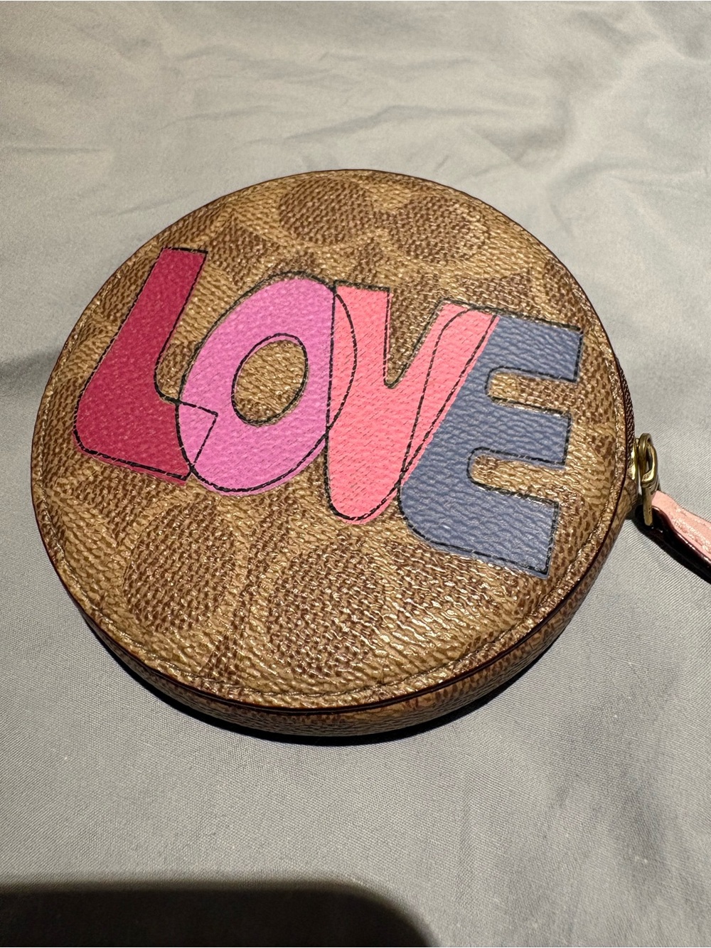 Coach Circular 'LOVE' Logo coin purse - Brown with Pink & Blue Accents